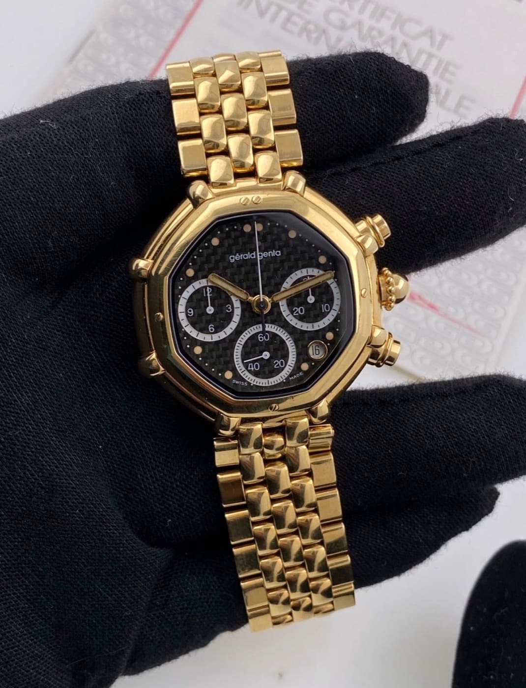 Gérald Genta Success Chronograph „Carbon“ – Ansicht 2