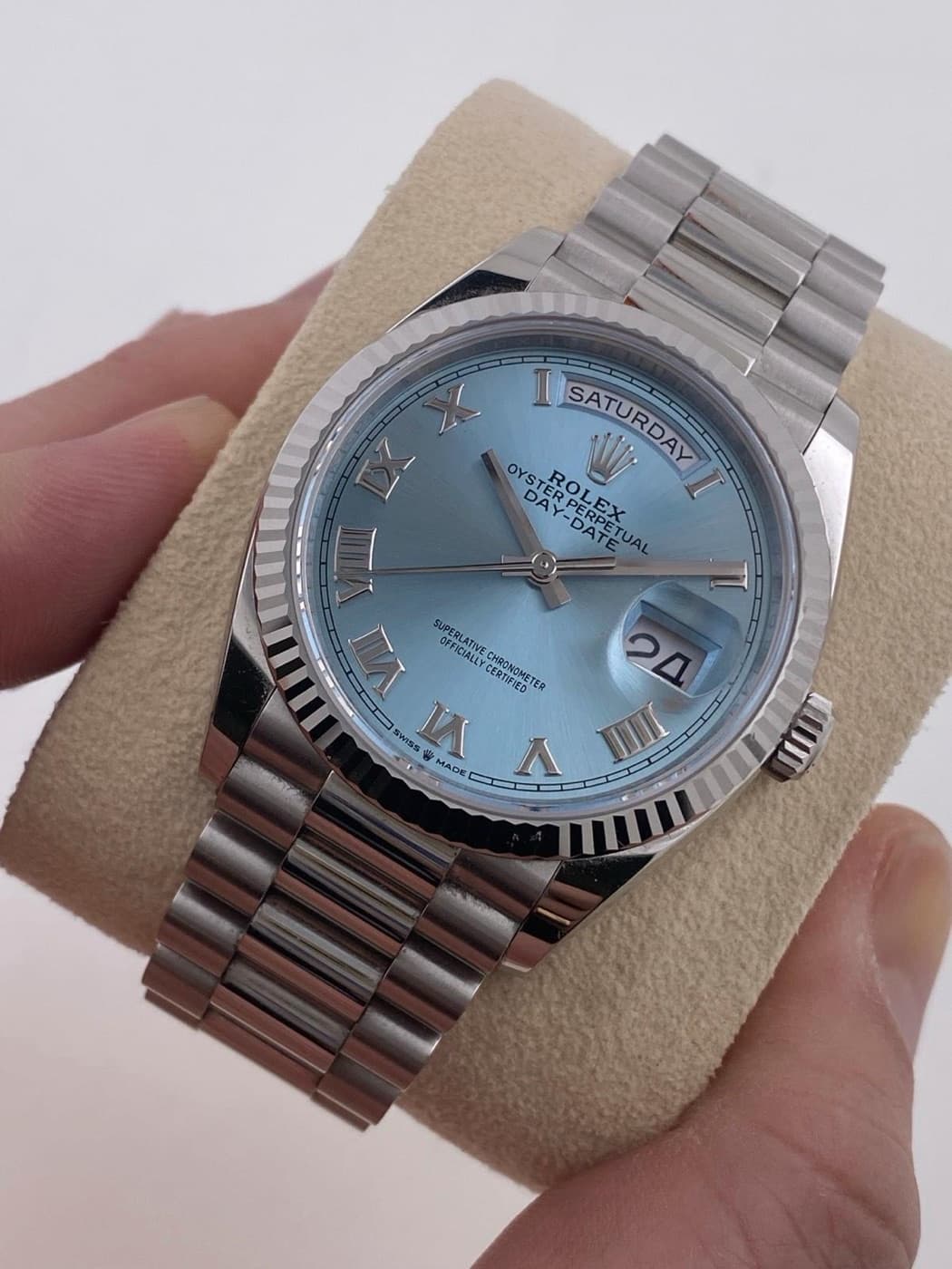 Rolex Day-Date 36 „Ice Blue“ Platin (6/2024)